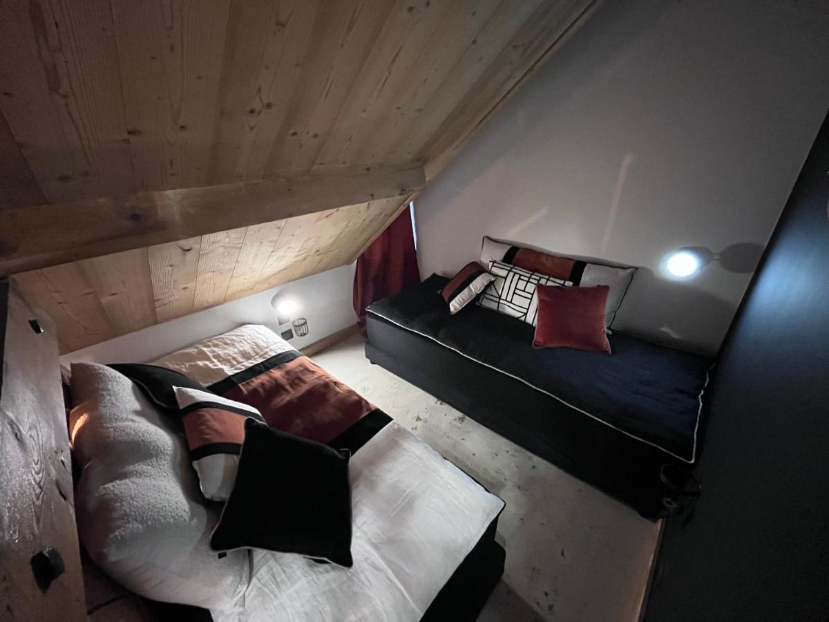 Bed and Breakfast Refuges Sous Les Toits Бур-Сен-Морис Екстер'єр фото