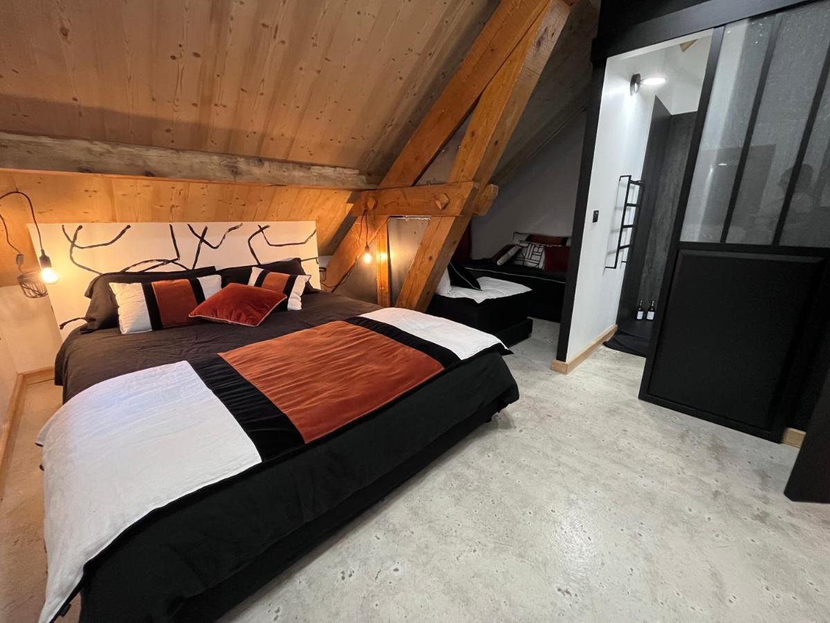 Bed and Breakfast Refuges Sous Les Toits Бур-Сен-Морис Екстер'єр фото